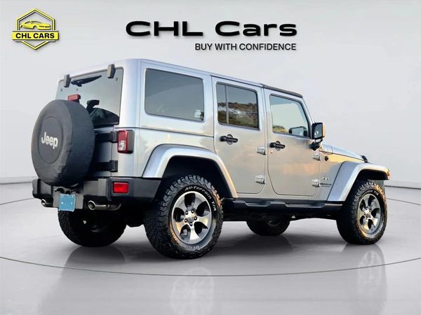2018 Jeep Wrangler Unlimited Sahara 4x4 !! Cruise Control Carousel 4