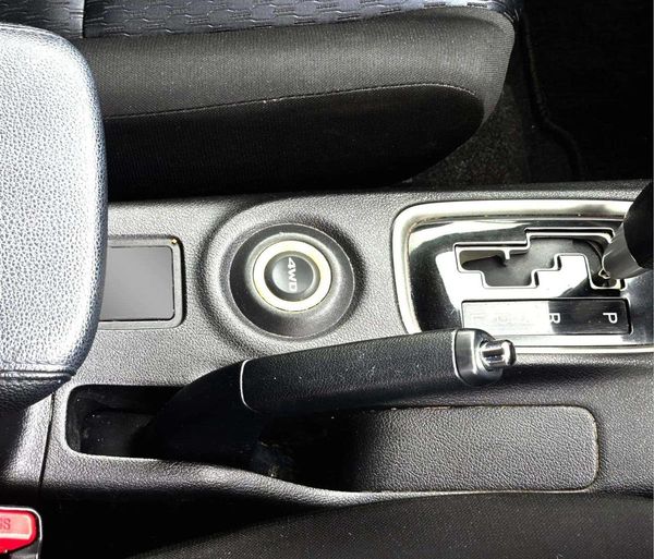 2012 Mitsubishi Outlander 24G 4wd 7-Seater !! Radar Cruise Carousel 7