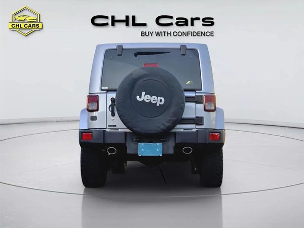 2018 Jeep Wrangler Unlimited Sahara 4x4 !! Cruise Control Carousel 5