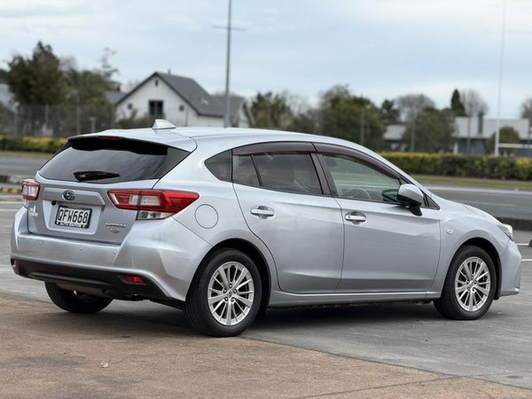 2018 Subaru Impreza **AWD*Apple Car Play*Radar Cruise*Lane Assist*Eyesight*Parking Sensors*** Carousel 6