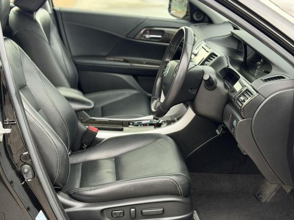 2014 Honda Accord **Cruise Control*Heated &leather Seats** Carousel 10