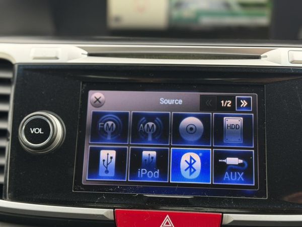 2014 Honda Accord **Cruise Control*Heated &leather Seats** Carousel 13