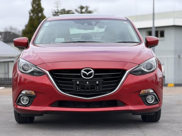 2015 Mazda Axela **Sunroof*Lane Assist*HU Display*Heated and Leather seats*Bose Speakers*Cruise Control** Carousel 1