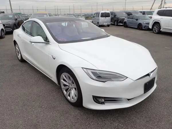 2017 Tesla Model S 75 Facelift