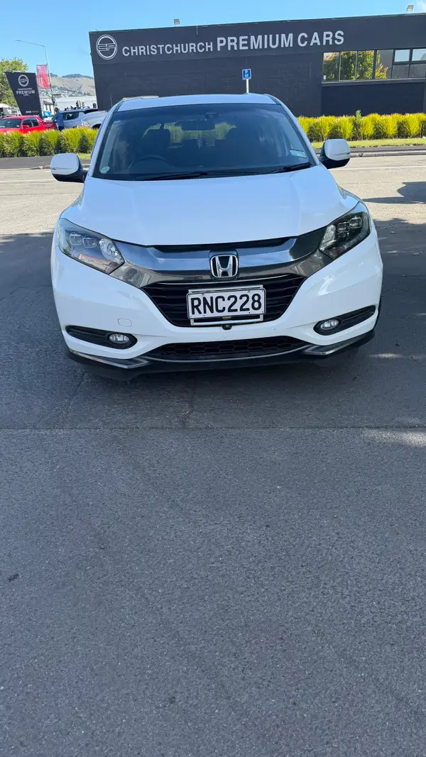 Honda vezel 2014 Z Carousel 1