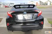 2017, Toyota C-HR Carousel 3