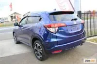 2016, Honda Vezel Carousel 3
