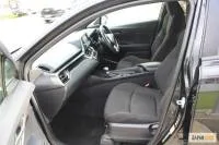 2017, Toyota C-HR Carousel 6