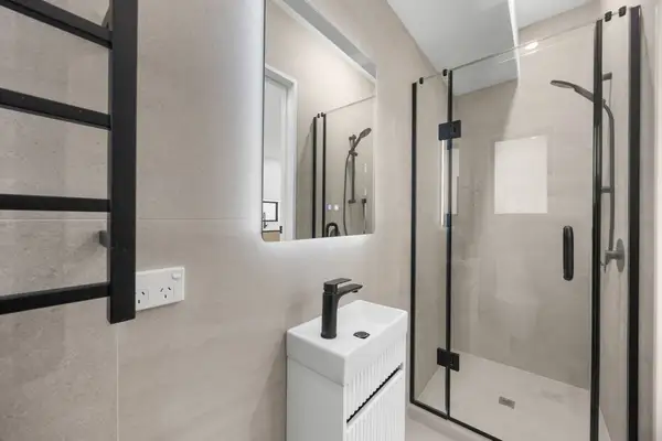 Property Detail