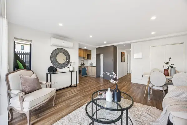 204/ 5 Dishys Road, Flat Bush, NZ 2016