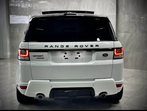 Range Rover Sports 2016 Carousel 1