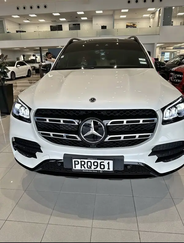 2023 Mercedes-Benz GLS 400d