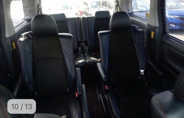 2013 Toyota Vellfire Very low km with leather interior Carousel 4