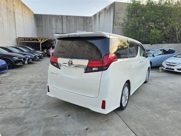 2015 Toyota Alphard 2.5Z SUNROOF 8 Seats Power Doors Rev Cam/Bluetooth Finance Available Carousel 1