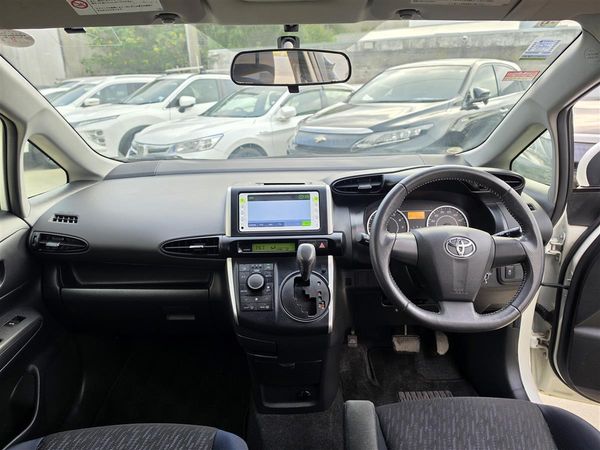 2012 Toyota Wish 1.8X New Shape *7 Seater* Low Kms Rev Camera/Bluetooth Finance Available Carousel 5