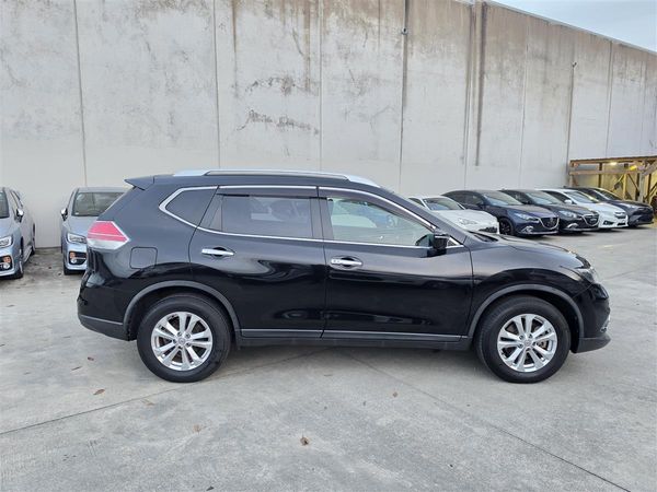 2017 Nissan X-Trail 20XT 4WD 7 Seats Cruise 360 Cam Heated Seats Low Kms Bluetooth Finance Available Carousel 10