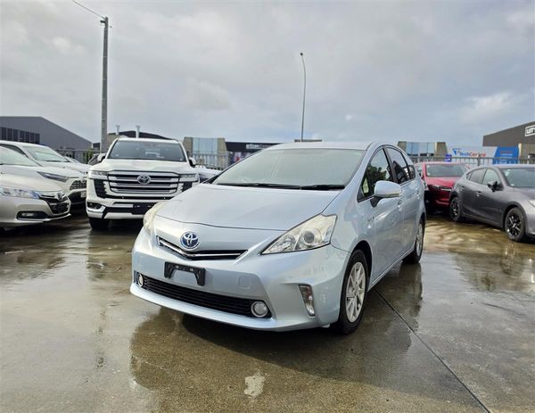 2013 Toyota Prius Alpha S Hybrid 7 Seats Low *43K* Kms Rev Cam/Bluetooth Alloys Finance Available