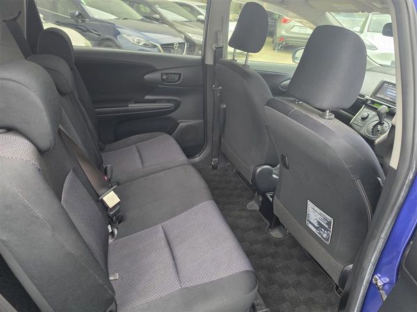 2013 Toyota Wish 1.8X New Shape *7 Seats* Low Kms Rev Camera/Bluetooth Finance Available Carousel 8