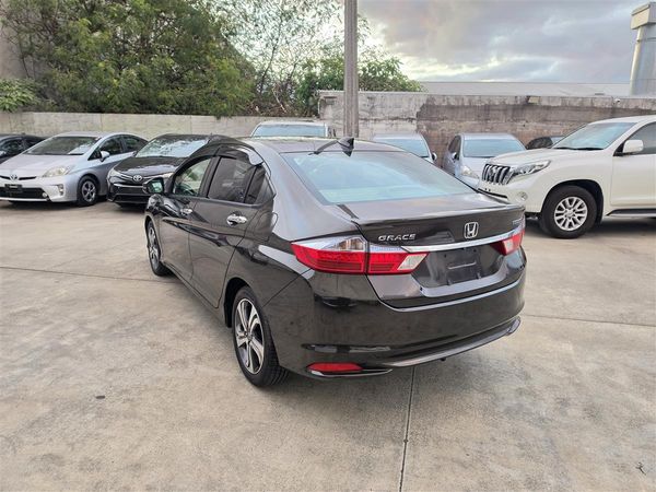 2015 Honda Grace Hybrid 1.5EX Cruise Paddle Alloys Rev Cam/Bluetooth Finance Available
