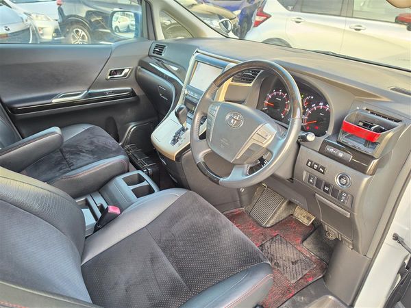 2013 Toyota Vellfire 2.4Z Golden Eyes 7 Seats Half Leather Cruise Power Doors Finance Available Carousel 2
