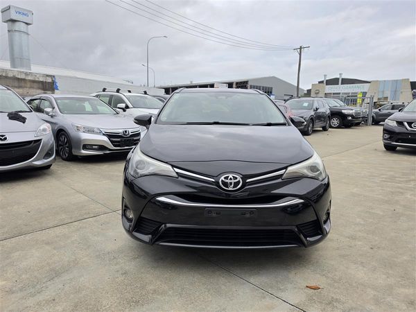 2017 Toyota Avensis 2.0Xi Lane Assist Paddle Alloys Rev Camera/Bluetooth Finance Available Carousel 5