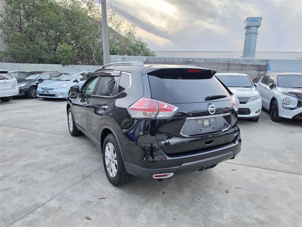 2017 Nissan X-Trail 20XT 4WD 7 Seats Cruise 360 Cam Heated Seats Low Kms Bluetooth Finance Available Carousel 4
