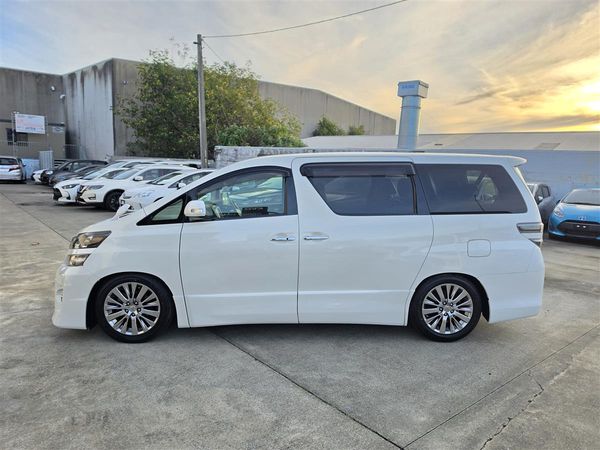2013 Toyota Vellfire 2.4Z Golden Eyes 7 Seats Half Leather Cruise Power Doors Finance Available Carousel 3