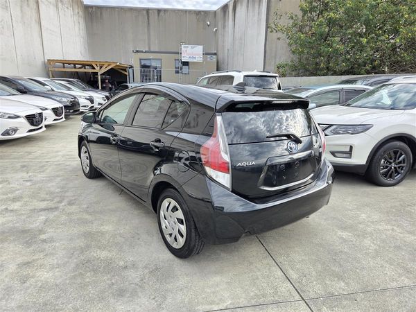2015 Toyota Aqua S Hybrid Push Start Keyless Rev Cam/Bluetooth Finance Available Carousel 2