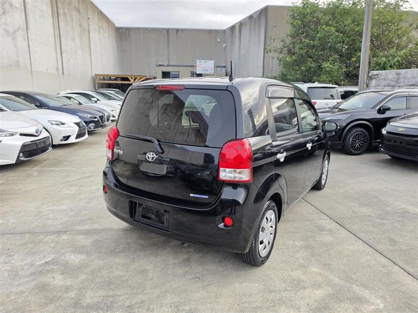 2015 Toyota Porte 1.5 VVT-ie Auto Stop Heated Seat Electric Door Rev Cam Low Kms Finance Available Carousel 5