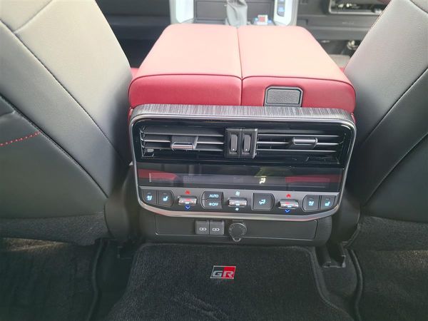 2024 Toyota Land Cruiser 300 GR SPORT 7 Seats 4WD JBL 360 Cam HUD Finance Available Carousel 14