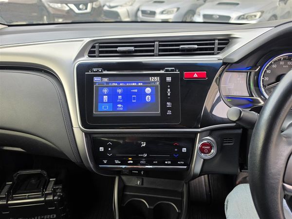 2015 Honda Grace Hybrid 1.5EX Cruise Paddle Alloys Rev Cam/Bluetooth Finance Available Carousel 14
