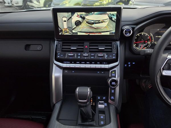 2024 Toyota Land Cruiser 300 GR SPORT 7 Seats 4WD JBL 360 Cam HUD Finance Available Carousel 16