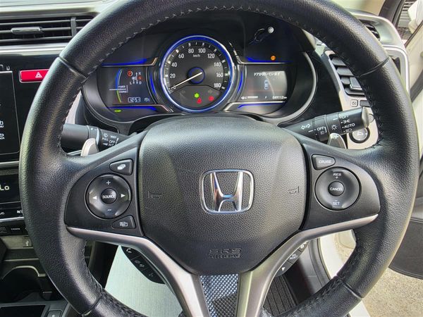 2015 Honda Grace Hybrid 1.5EX Cruise Paddle Alloys Rev Cam/Bluetooth Finance Available Carousel 12