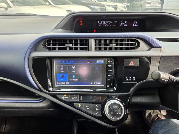 2015 Toyota Aqua S Hybrid Push Start Keyless Rev Cam/Bluetooth Finance Available Carousel 13