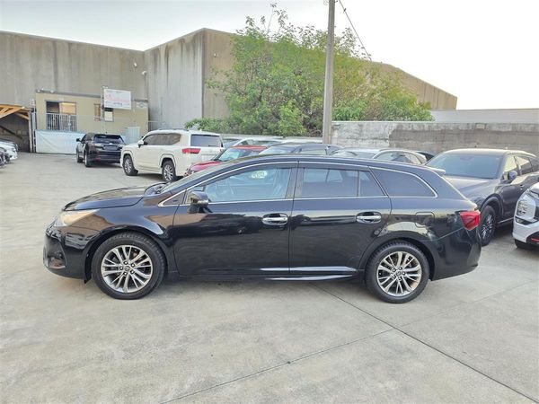 2016 Toyota Avensis 2.0Li Leather Cruise Lane Assist Rev Cam/Bluetooth Alloys Finance Available Carousel 3