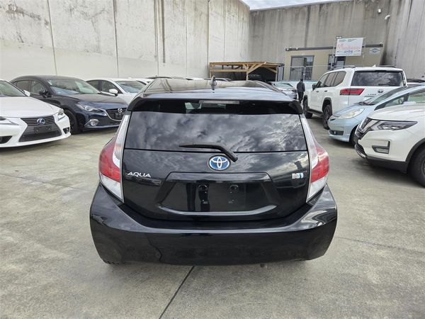 2015 Toyota Aqua S Hybrid Push Start Keyless Rev Cam/Bluetooth Finance Available Carousel 4
