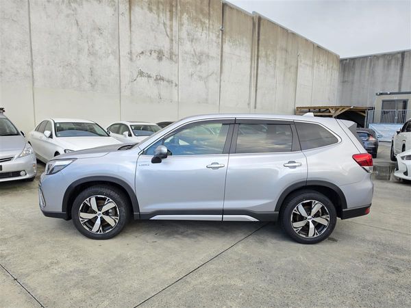 2021 Subaru Forester Hybrid E-Boxer Advance Eyesight 4WD Radar Cruise BSM Lane Assist Finance Available Carousel 3