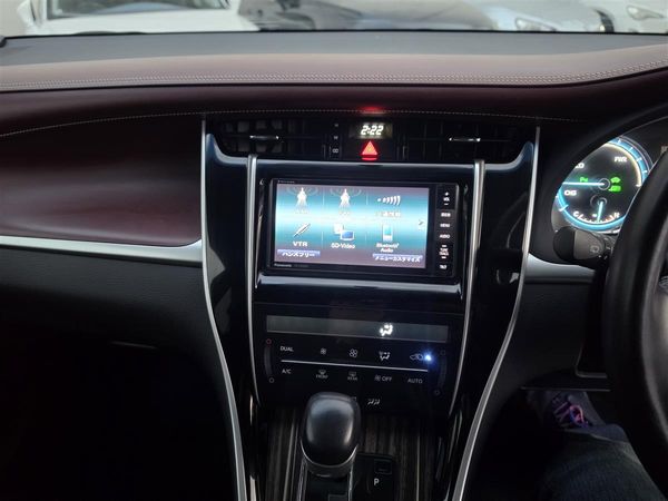 2015 Toyota Harrier Hybrid 4WD BodyKit SUNROOF Leather Adaptive Cruise Rev Cam Finance Available Carousel 15