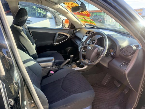 2011 Toyota Vanguard Carousel 3