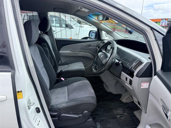 2006 Toyota Estima V6 AERAS Carousel 2