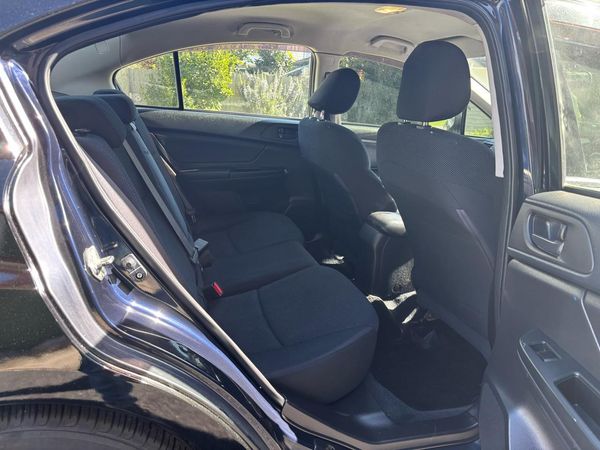 2013 Subaru Impreza G4 AWD Carousel 9
