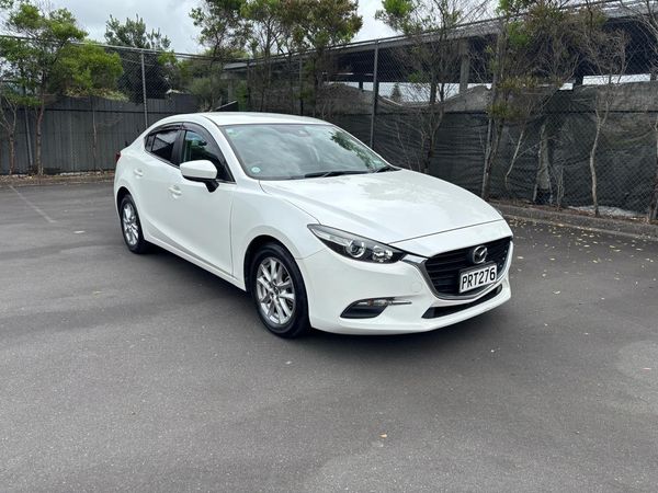 2017 Mazda Axela 15S Skyactiv