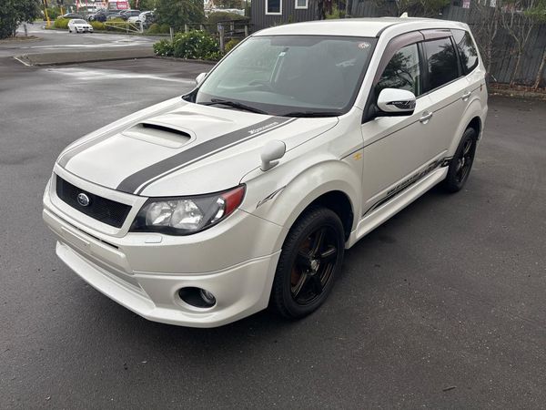 2012 Subaru Forester XT AWD Carousel 5