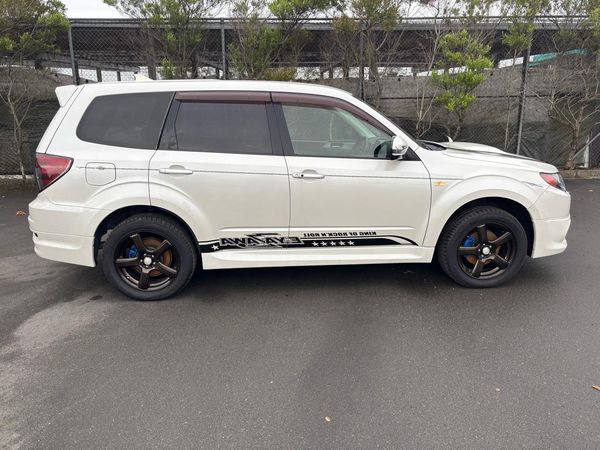 2012 Subaru Forester XT AWD Carousel 9