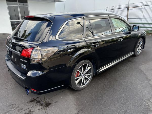 2014 Subaru Legacy 20GT AWD Carousel 6