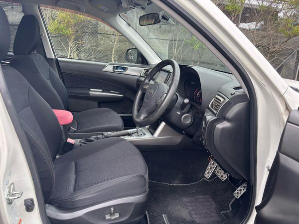 2012 Subaru Forester XT AWD Carousel 1