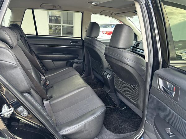 2014 Subaru Legacy 20GT AWD Carousel 9