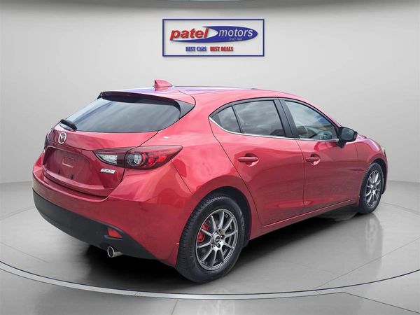 2014 Mazda Axela 15S Low mileage !! Pristine condition Carousel 4