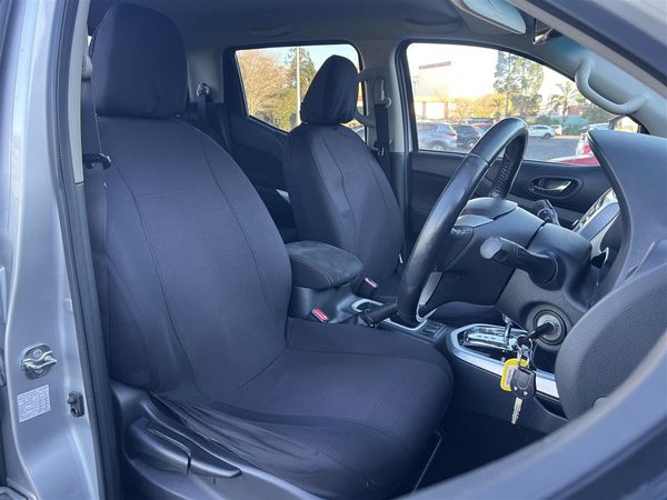 2015 Nissan Navara ST 2.3D/7AM/UT/4DR/5 Carousel 13
