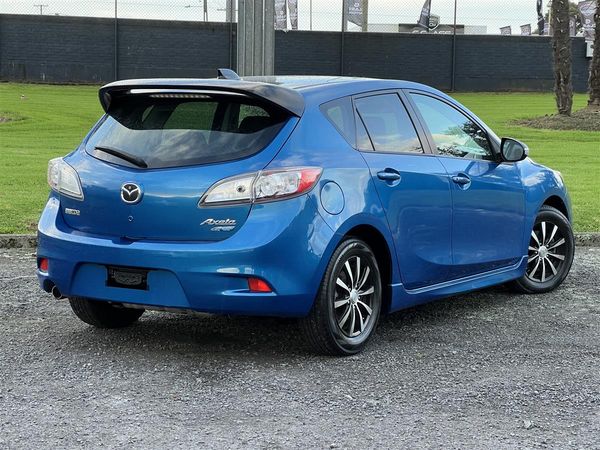 2012 Mazda Axela 20S SPORTS !! VERY LOW KMS !! Carousel 2